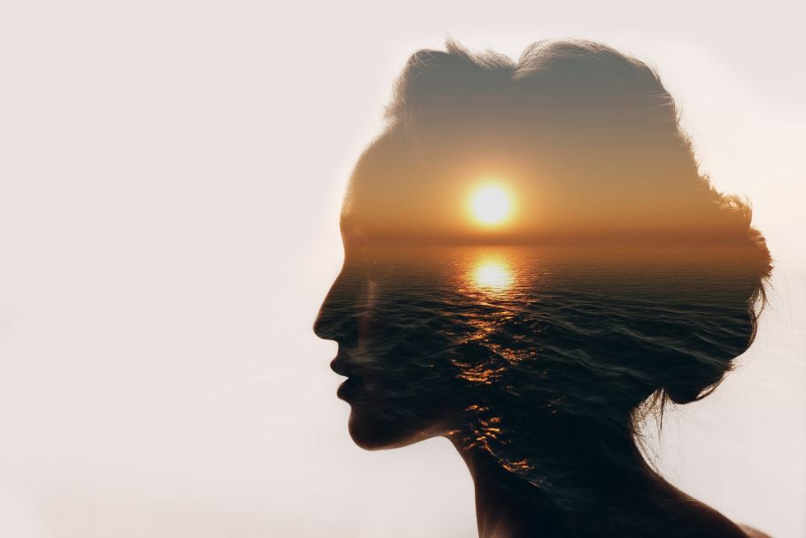 Mindfulness exercises are a key tool for promoting inner peace, as they help us to be present in the moment and to distance ourselves from disturbing thoughts. They foster a deeper awareness of our thoughts and feelings, which can lead to a more balanced state of mind.